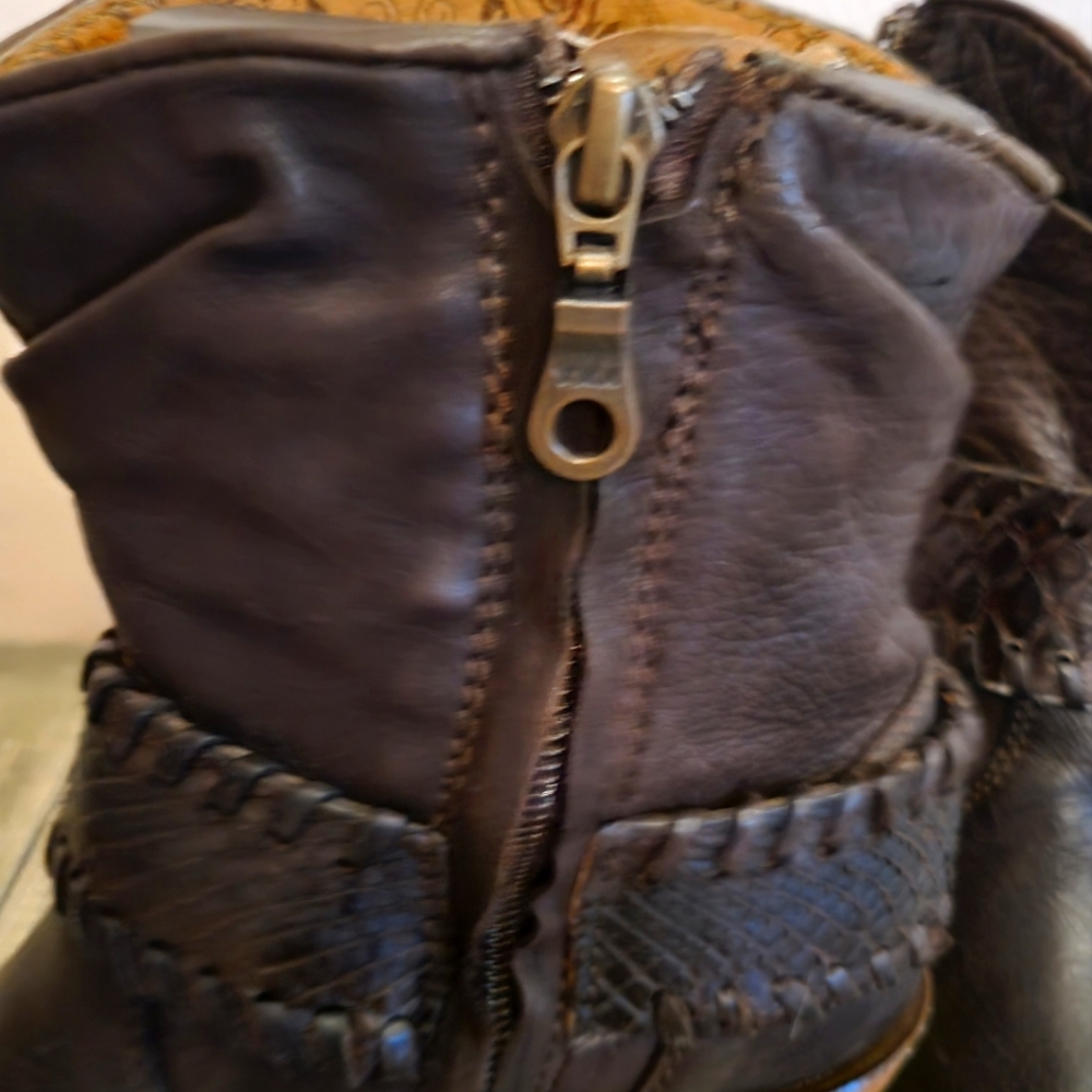 Leather boots